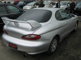 1998 Hyundai Tiburon Pictures