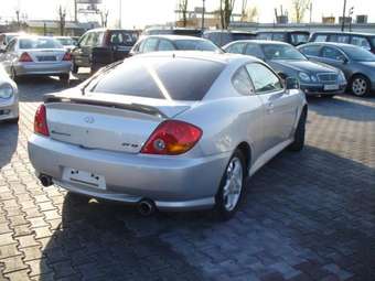 2003 Hyundai Tiburon Pics