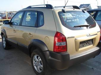 2005 Hyundai Tucson Pics