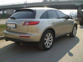 2003 Infiniti FX35 Photos