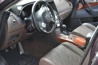 2011 Infiniti FX37 Photos