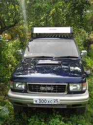 1997 Isuzu Bighorn Pictures