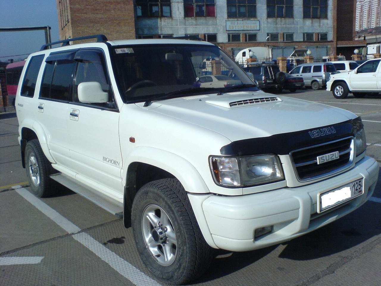 Isuzu bighorn. Исузу Бигхорн 1999. Исузу Бигхорн 1999г. Исузу Bighorn 1988г. Isuzu Bighorn 1999.