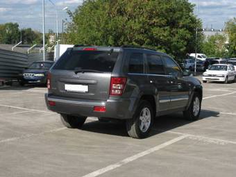 2005 Jeep Grand Cherokee Pictures