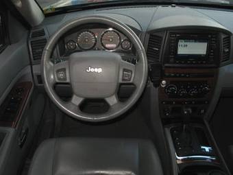 2005 Jeep Grand Cherokee Photos