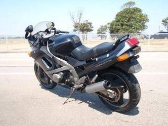 1991 Kawasaki ZZ-R400 Photos