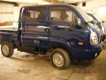 2005 Kia Bongo Pictures