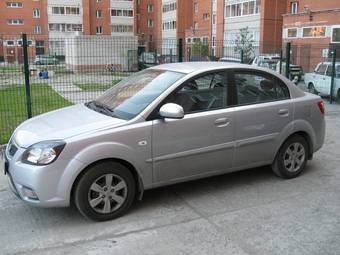 2009 Kia Rio Pictures