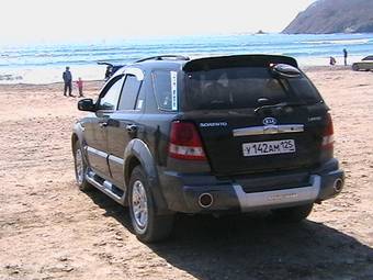 2003 Kia Sorento Photos