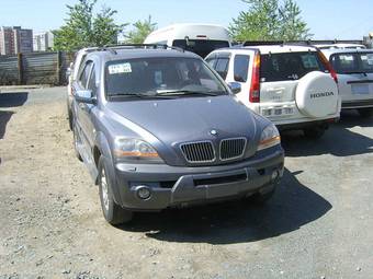 2003 Kia Sorento Photos