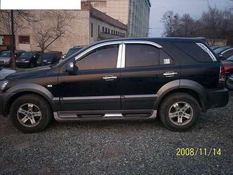 2004 Kia Sorento Pictures