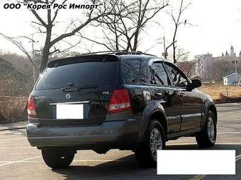 2004 Kia Sorento Pictures