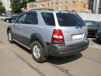 2005 Kia Sorento Photos