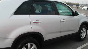 2010 Kia Sorento Pictures