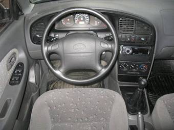 2009 Kia Spectra Photos