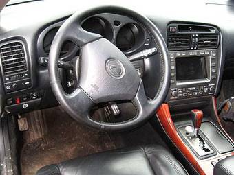 1998 Lexus GS300 Pics