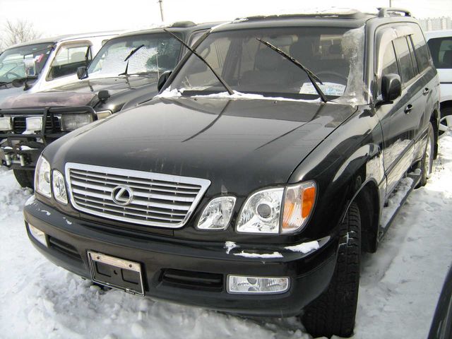 2000 Lexus LX470