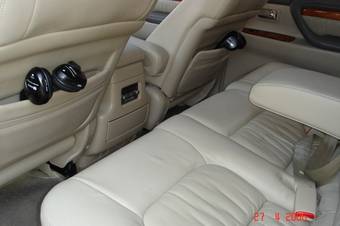 2003 Lexus LX470 Pictures