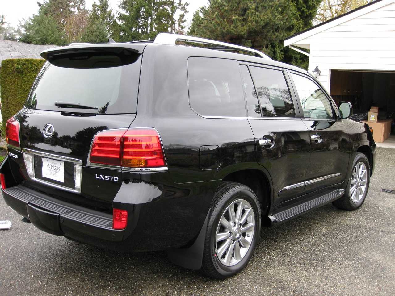 Lexus lx 2009