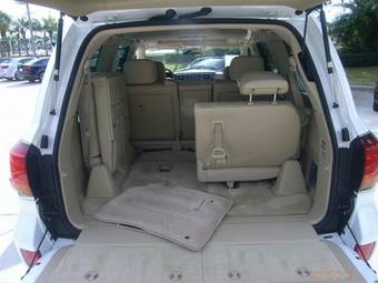 2009 Lexus LX570 Images