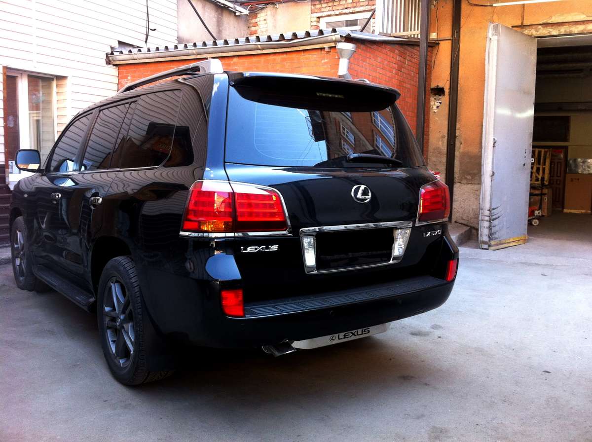 Lexus lx570 2010