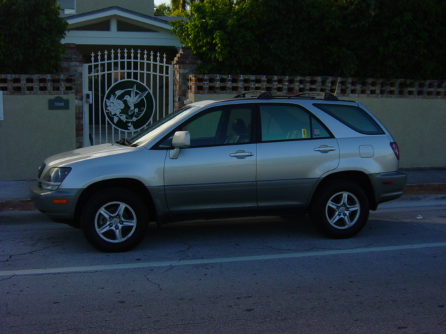 1999 Lexus RX300