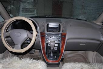 1999 Lexus RX300 Pictures