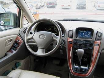 1999 Lexus RX300 Pics