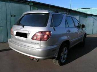 1999 Lexus RX300 Pictures