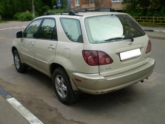 1999 Lexus RX300 Photos