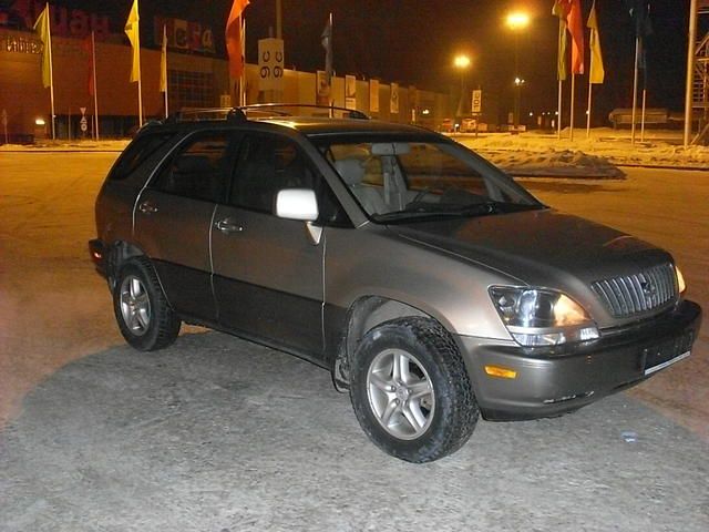 2000 Lexus RX300