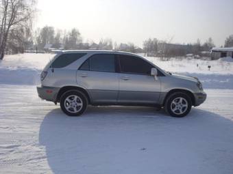 2000 Lexus RX300 Images