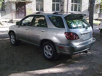 2000 Lexus RX300 Photos