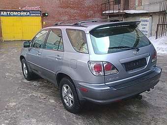 2002 Lexus RX300 Photos