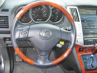 2005 Lexus RX330 Pictures