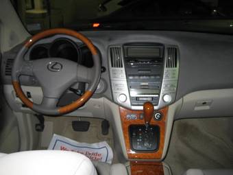 2005 Lexus RX330 Pictures