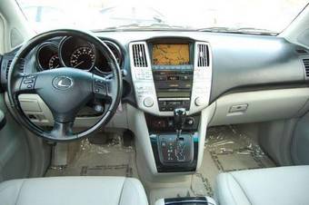 2005 Lexus RX330 Pics