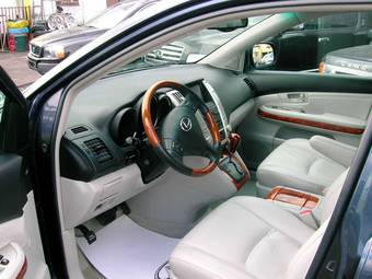 2005 Lexus RX330 Images