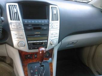 2005 Lexus RX330 Images