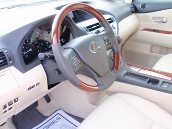 2010 Lexus RX350 Pictures
