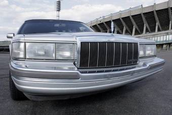 1995 Lincoln Town Car Images