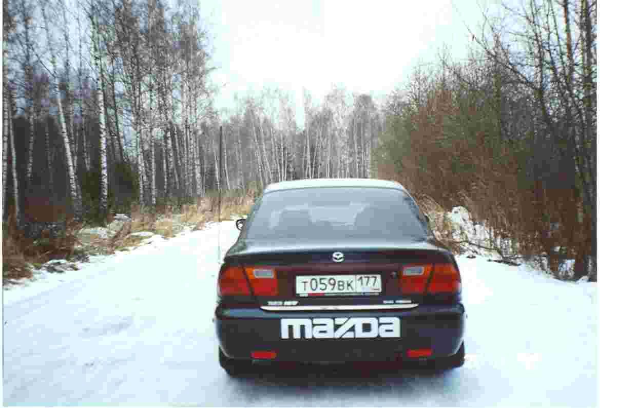 1995 Mazda 323