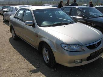 2003 Mazda 323 Images