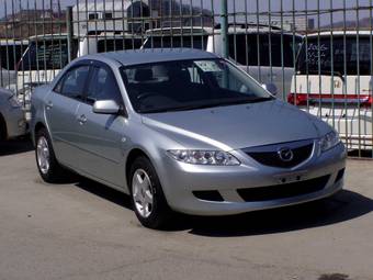 2002 Mazda Atenza Images