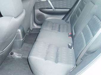 2005 Mazda Atenza Pictures