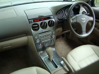 2005 Mazda Atenza Photos