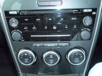 2005 Mazda Atenza Pictures