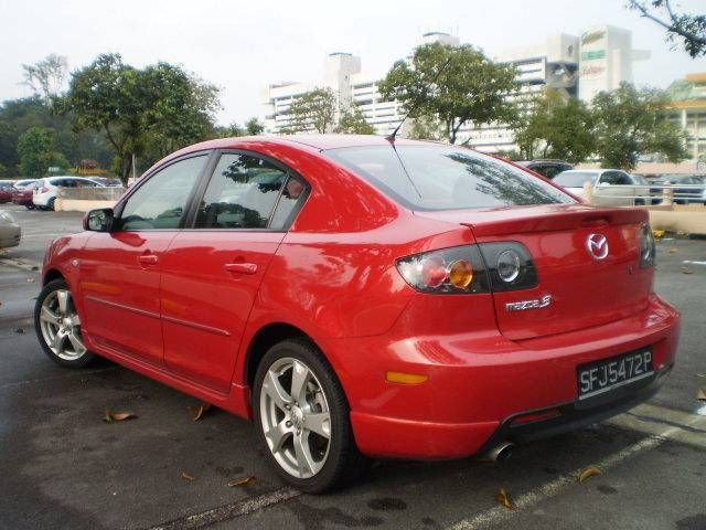 2004 Mazda Axela