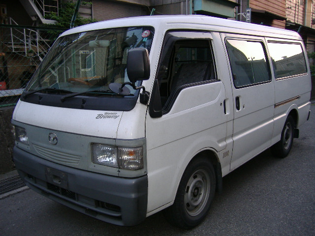 2000 Mazda Bongo Brawny Pics