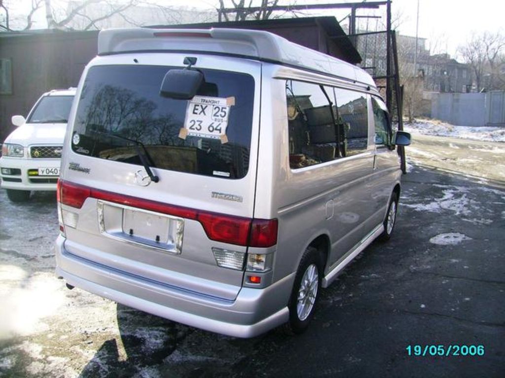 2001 Mazda Bongo Friendee